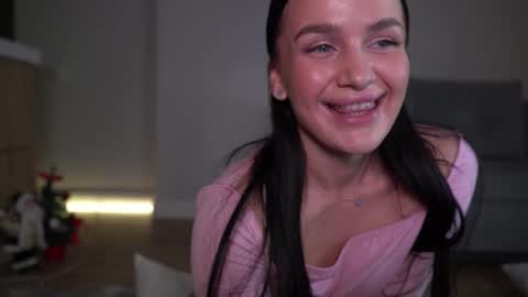 ellie_wet online show from January 2025 05:01:01 AM