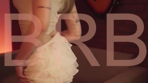 Snapshot of elliecutes chatting on January 2026 08:29:02 AM elliecutes online show from January 2026 08:29:02 AM