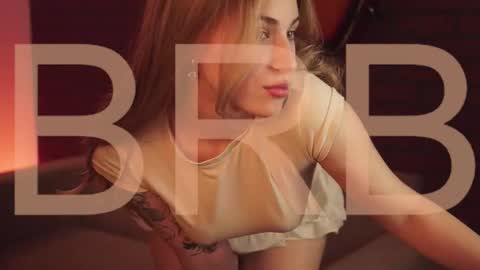 Snapshot of elliecutes chatting on February 2026 05:44:02 AM elliecutes online show from February 2026 05:44:02 AM