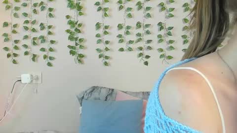 ellierough online show from June 2026 04:04:02 AM