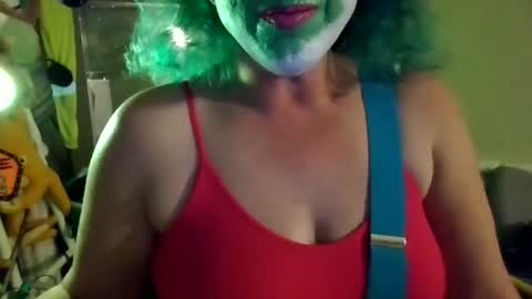 Snapshot of elliohh chatting on May 2026 04:53:02 AM Elliohh online show from May 2026 04:53:02 AM