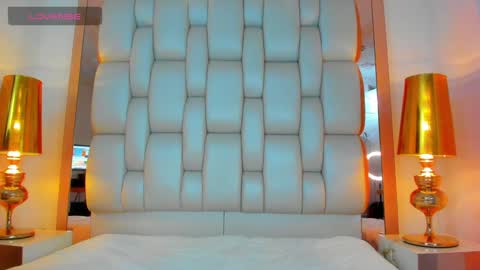 E L L I O T    V E L E Z online show from January 2025 12:25:02 AM