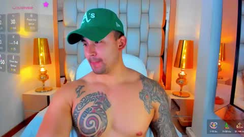 E L L I O T    V E L E Z online show from December 2025 08:48:02 PM