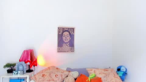 elliotvolkov online show from May 2026 05:52:01 PM