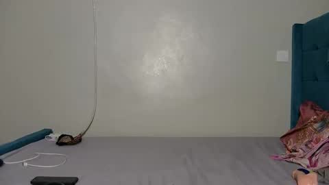 elllanna online show from March 2026 09:42:01 AM