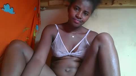 Ellodi online show from May 2026 08:10:02 AM