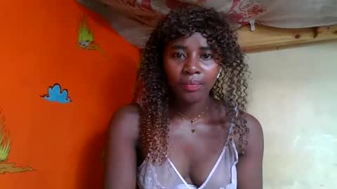Ellodi online show from June 2026 08:05:02 AM