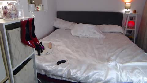 Denise online show from January 2025 10:11:02 PM