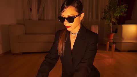 Art Place online show from November 2025 06:06:02 PM