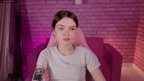 Ellya online show from February 2026 08:51:01 AM