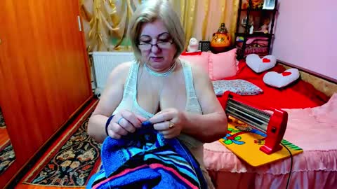 ellyhot53 online show from January 2025 03:14:02 PM