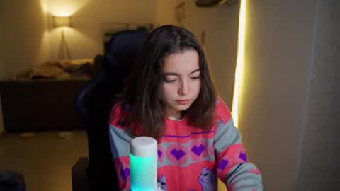 Elina online show from October 2025 10:43:02 PM