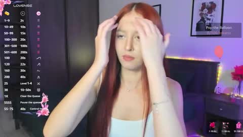 EllyPeach online show from November 2025 12:48:02 PM