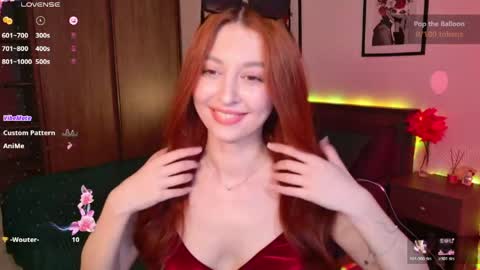 EllyPeach online show from May 2026 02:13:02 PM