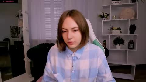 elma_lily online show from November 2025 06:13:02 AM