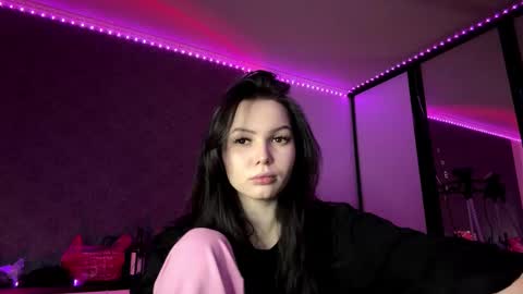 Snapshot of elmermelendes chatting on March 2026 09:37:02 AM Tiny online show from March 2026 09:37:02 AM