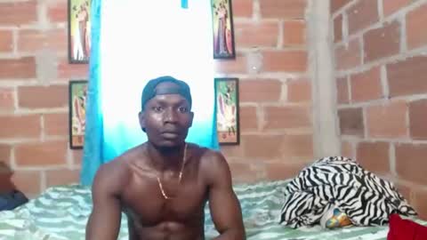elmiltonnjakee online show from June 2026 05:57:02 PM