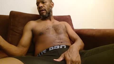 Snapshot of elmorenazogt chatting on February 2025 04:19:02 AM My name is Elmore. Please say hello I like to chat with you. If you have requests or dirty talk please use tip online show from February 2025 04:19:02 AM