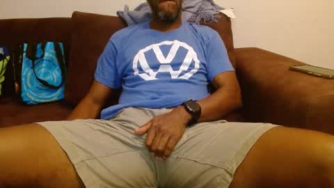Snapshot of elmorenazogt chatting on February 2025 03:04:01 AM My name is Elmore. Please say hello I like to chat with you. If you have requests or dirty talk please use tip online show from February 2025 03:04:01 AM