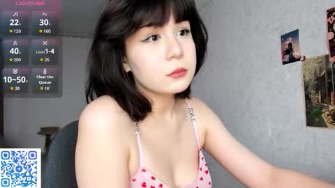 Snapshot of elochka_ chatting on September 2025 08:49:02 AM Elochka online show from September 2025 08:49:02 AM