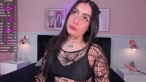 Elodie  online show from February 2026 11:48:02 AM