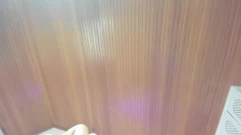 Elodie  online show from April 2026 02:16:02 PM