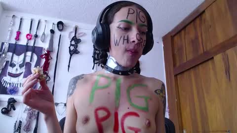 Chelsea  Please help me to reach 100 thumbs up online show from January 2025 09:17:01 PM