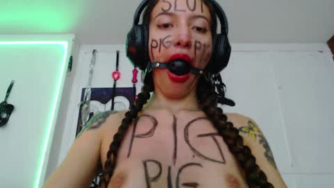 Chelsea  Please help me to reach 100 thumbs up online show from January 2025 12:42:01 AM