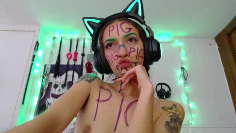 Chelsea  Please help me to reach 100 thumbs up online show from March 2025 06:12:01 PM