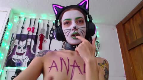 Chelsea  Please help me to reach 100 thumbs up online show from March 2025 06:54:02 PM