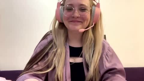 Katie online show from May 2026 02:32:02 PM