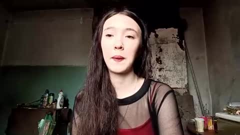 Snapshot of elouisevallian chatting on June 2026 02:34:02 AM Elara online show from June 2026 02:34:02 AM