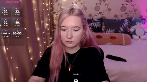 Snapshot of elovinora chatting on December 2024 02:49:02 PM Ela give me a thumbs up if you like it and this is important for the development of the account online show from December 2024 02:49:02 PM