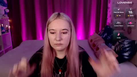 Snapshot of elovinora chatting on December 2024 06:27:02 PM Ela give me a thumbs up if you like it and this is important for the development of the account online show from December 2024 06:27:02 PM