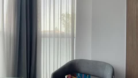 Snapshot of elowynx chatting on May 2026 09:26:02 AM Milana online show from May 2026 09:26:02 AM