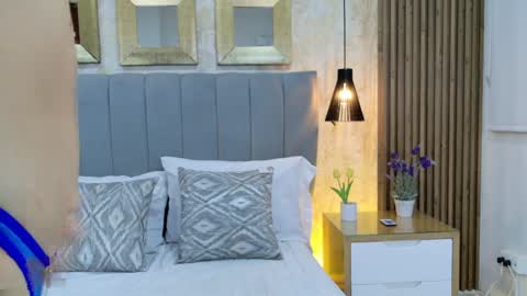 Isabela Martinez online show from April 2026 03:29:01 AM