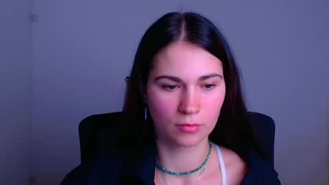 Elsa online show from December 2024 10:26:02 PM