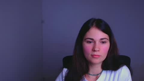 Elsa online show from December 2024 07:48:02 PM