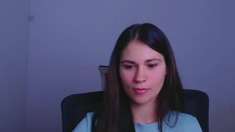 Elsa online show from December 2024 07:38:02 PM