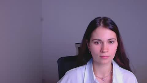 Elsa online show from December 2024 10:13:01 PM