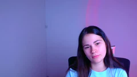 Elsa online show from February 2025 07:33:01 PM