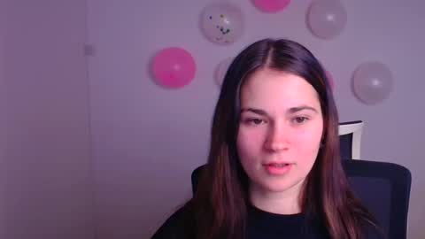 Elsa online show from February 2025 07:59:02 PM