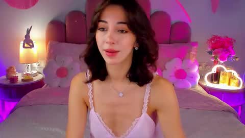 Michelle online show from October 2025 07:22:02 PM