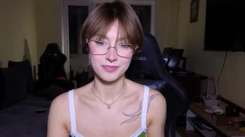 elsaangel online show from February 2026 12:13:02 PM