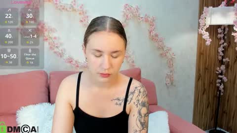 Elsie online show from October 2025 01:11:01 AM