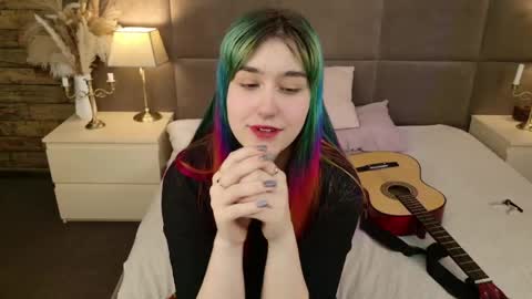 Snapshot of elsie_fleur chatting on May 2026 05:48:01 AM Elsie online show from May 2026 05:48:01 AM