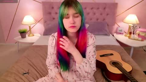 Snapshot of elsie_fleur chatting on May 2026 10:36:01 AM Elsie online show from May 2026 10:36:01 AM