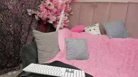 ElvaArno online show from January 2025 05:48:02 AM