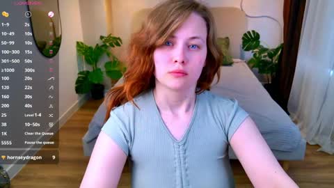 Erica  online show from April 2026 01:44:02 PM