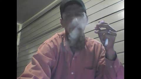 Snapshot of elwooood7 chatting on December 2024 04:39:01 PM elwooood7 online show from December 2024 04:39:01 PM